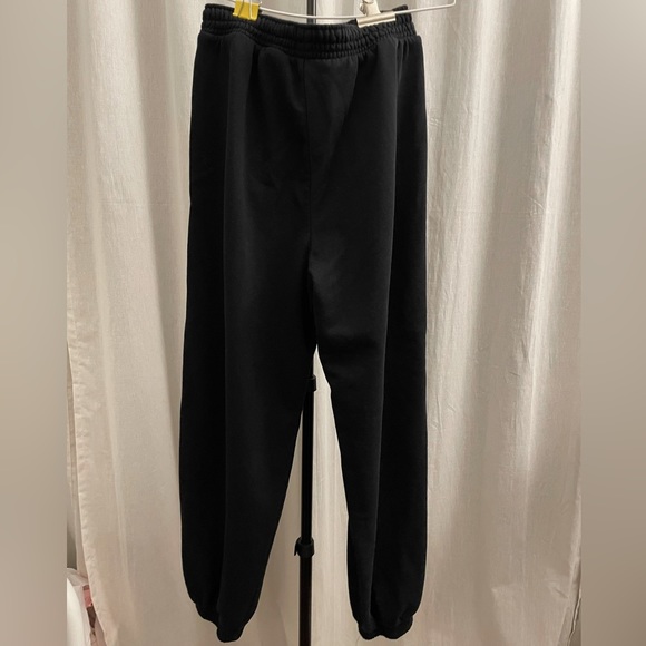 H&m oversized joggers - Picture 1 of 2